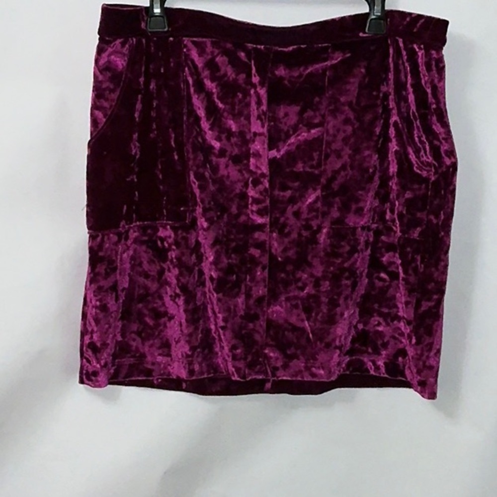 Modern Jester, Purple Velvet Skirt, Size XL, New w/Tags